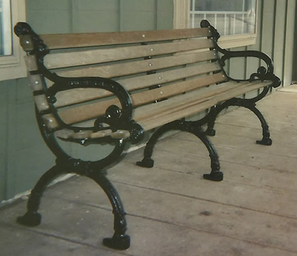 Restored wrought iron bench looks new again with powder coating help